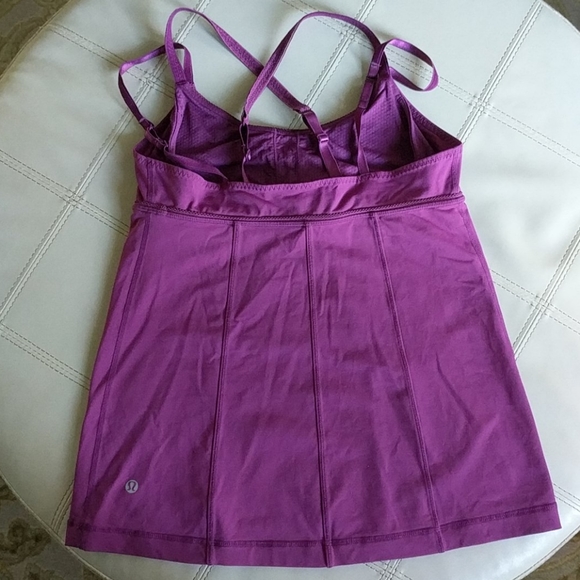 ❄️ 3/$25 LULULEMON Warrior 1 Dewberry Purple Tank - Picture 4 of 6